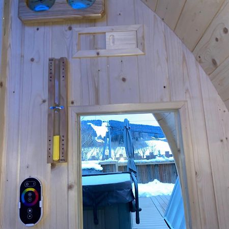 Au-Doux-Altic Chalet Romantique Avec Jacuzzi Et Sauna เมตาบิเย ภายนอก รูปภาพ